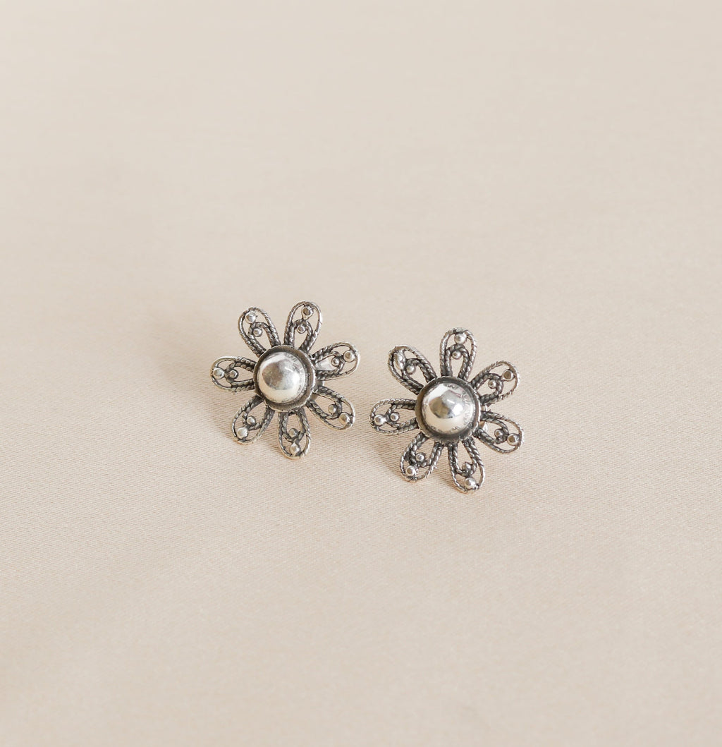 Wired Floral Studds