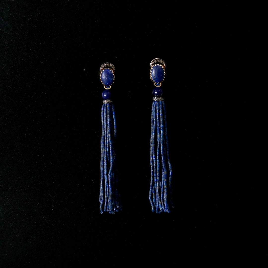 SILVER EARRING