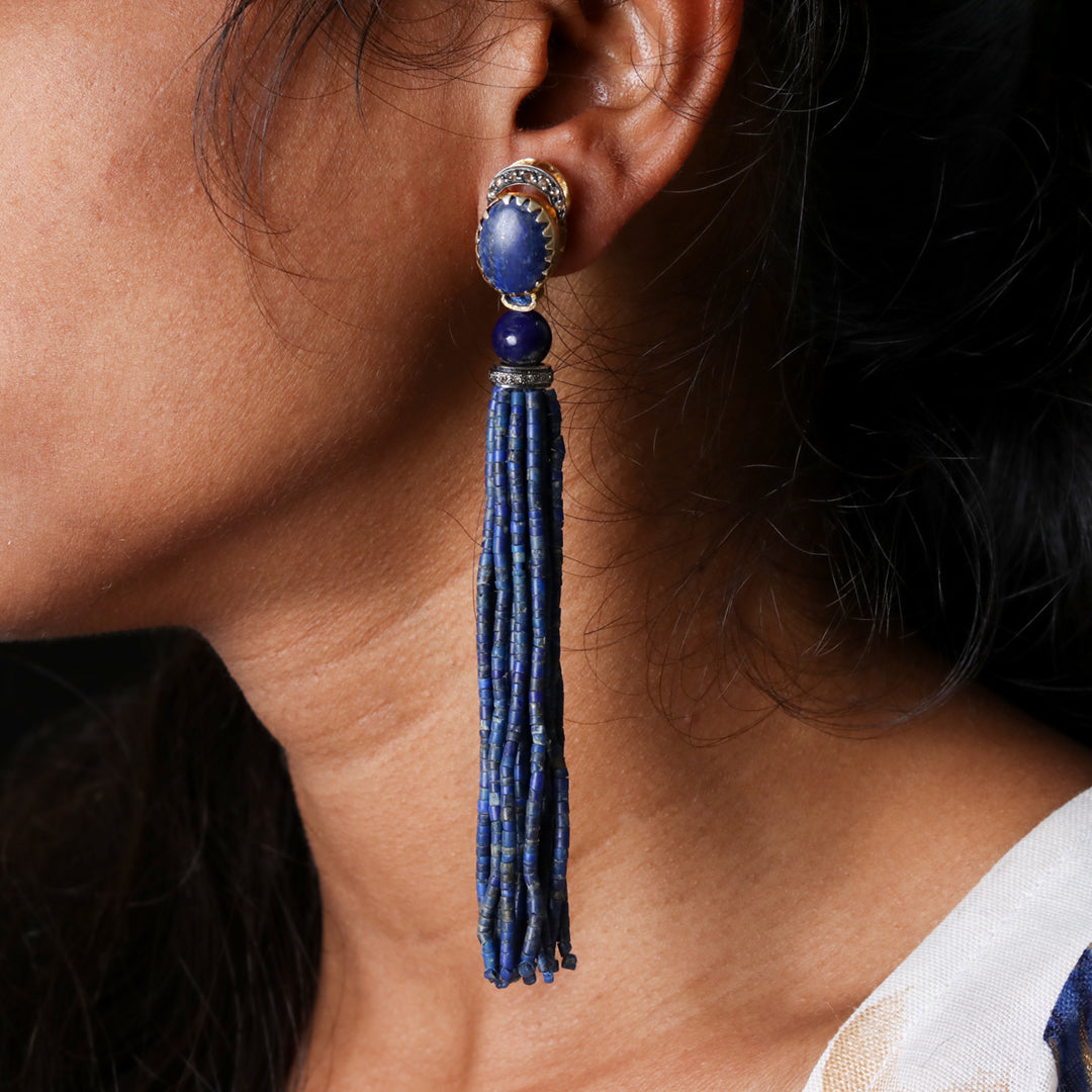 SILVER EARRING