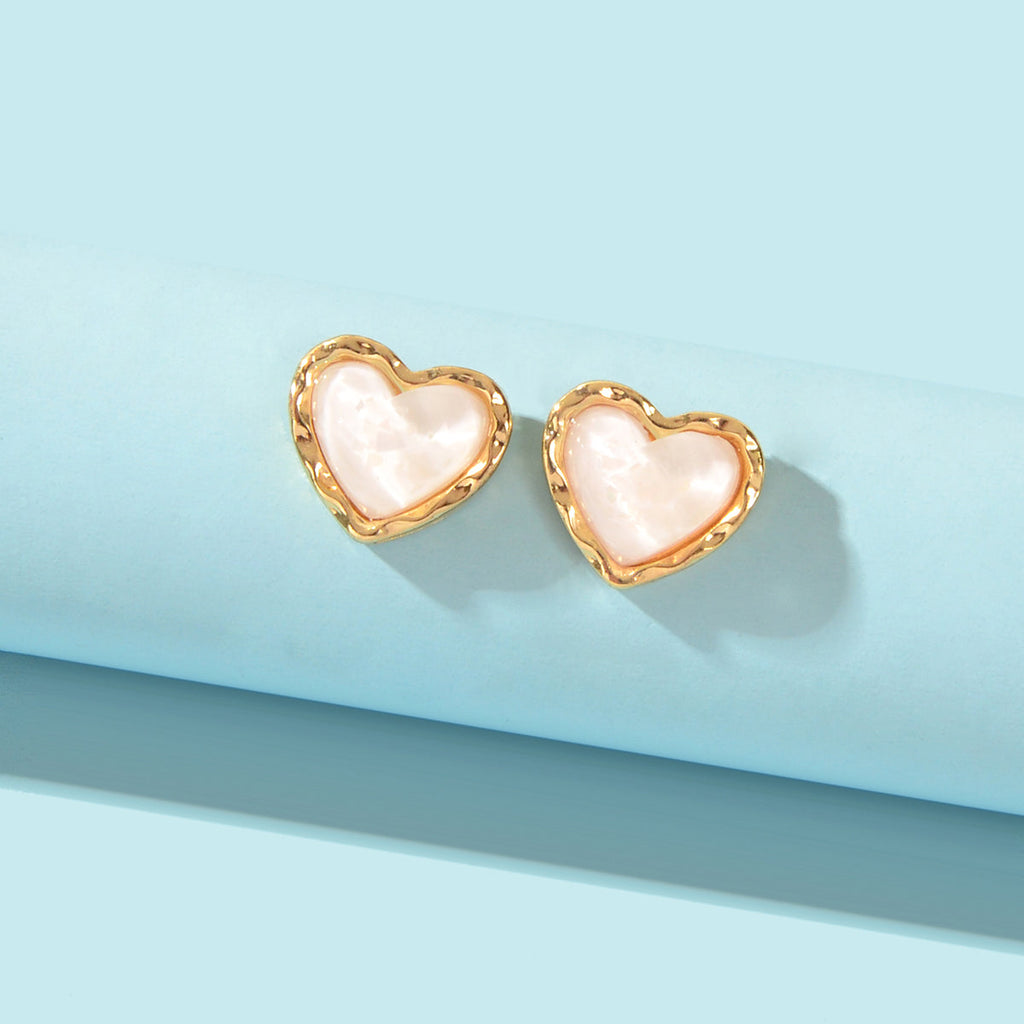 Exquisite Lightweight White Black Resin Heart Stud Earrings Valentine Jewellery-0