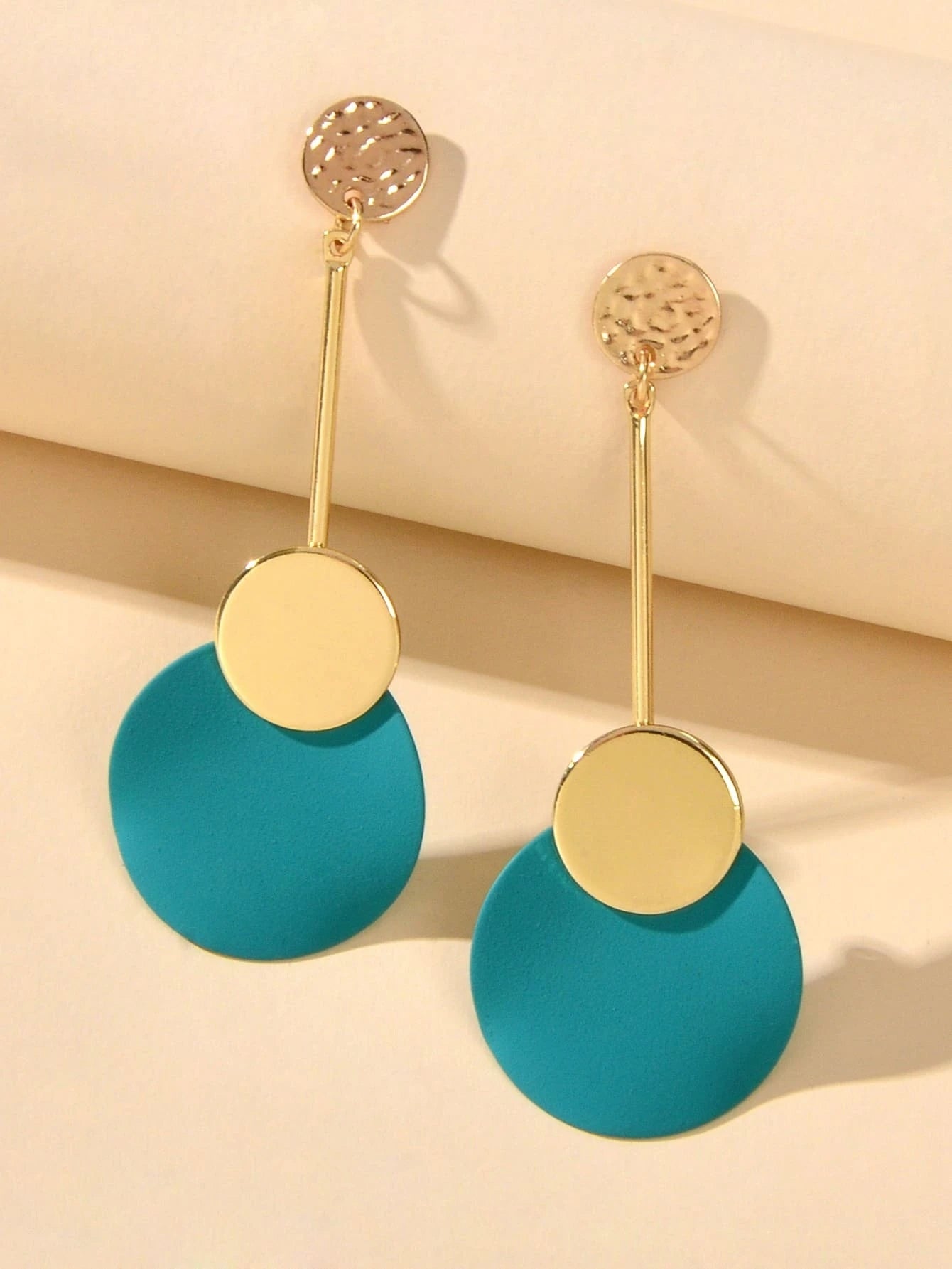 Gold Metal Red Green Geometric Chandelier Pendant Earrings for Women Teens Girls-1