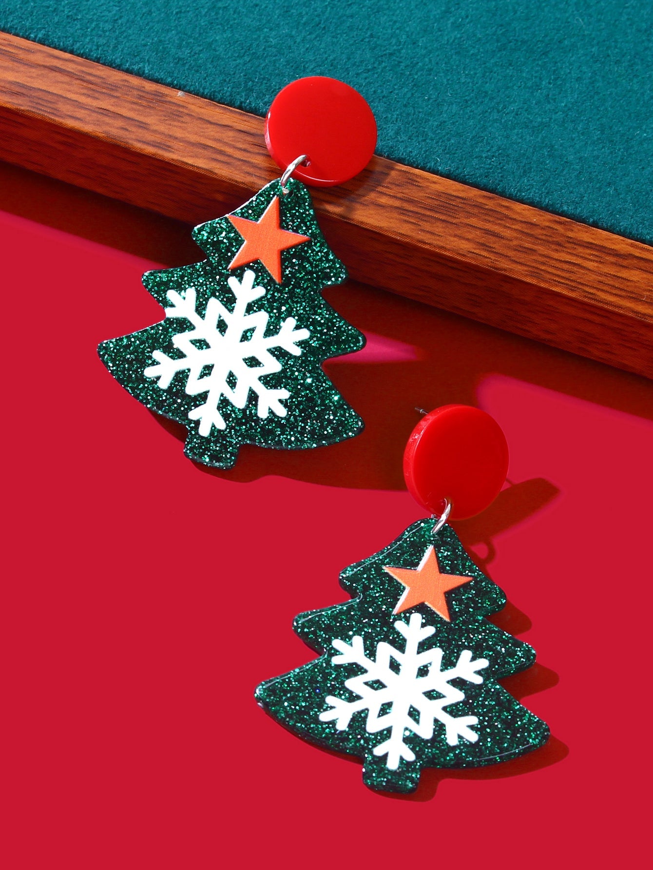 Green Christmas Tree with Star Snowflake Acrylic Stud Earrings Festival JewelryFestival Jewelry-2
