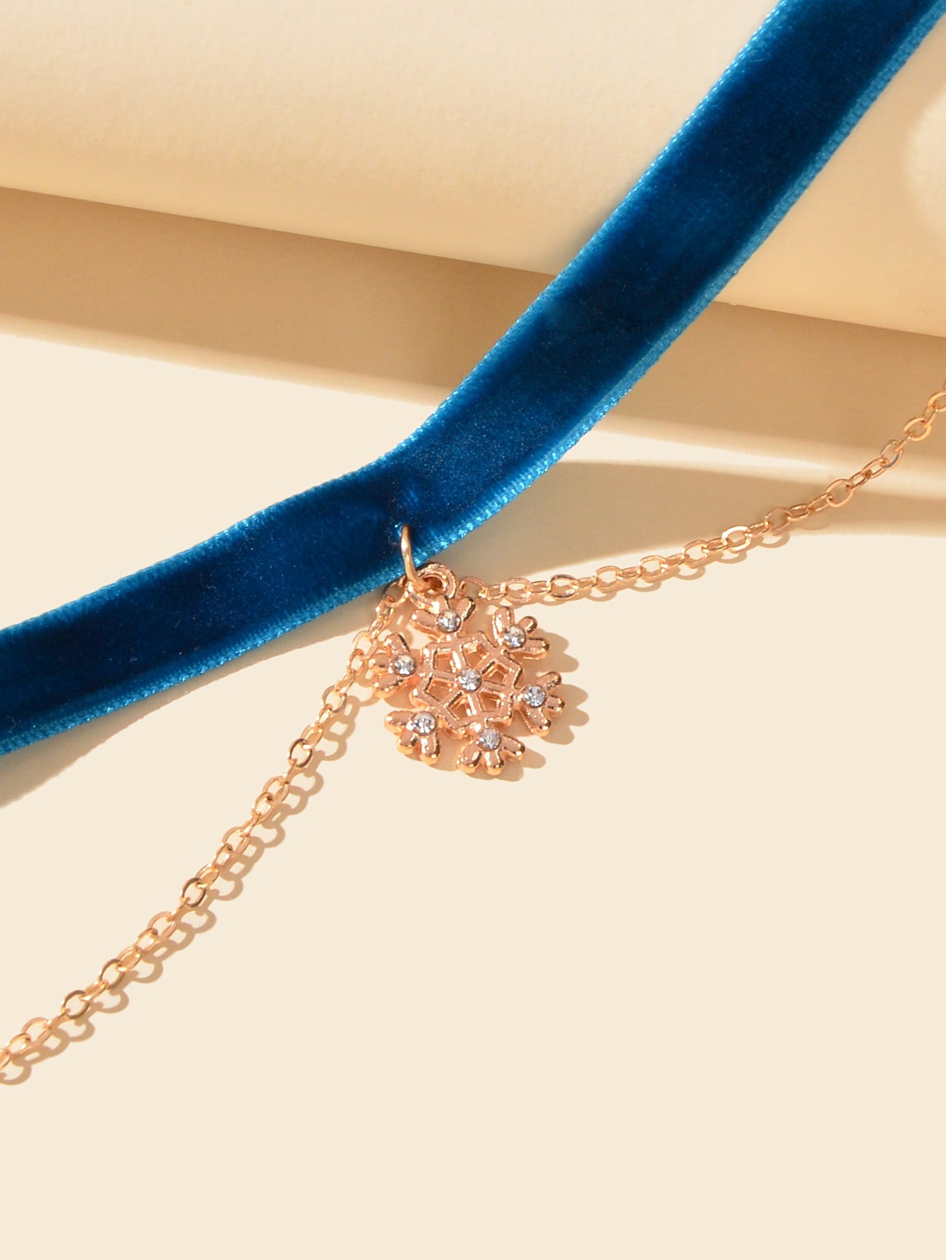 Retro Blue Tattoo Velvet Choker Snowflake Layer Necklace-2