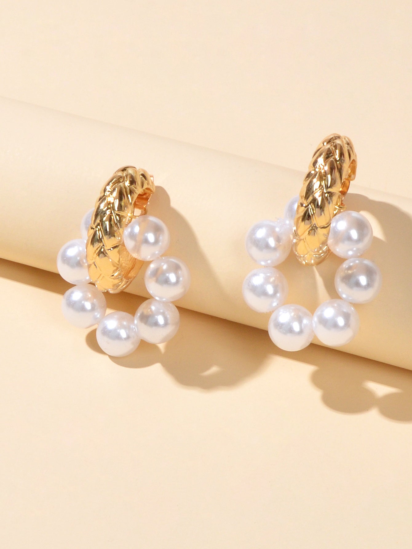 Wedding Engagement Gift Jewellery Gold Metal Pearl Hoop Stud Textured Earrings-2