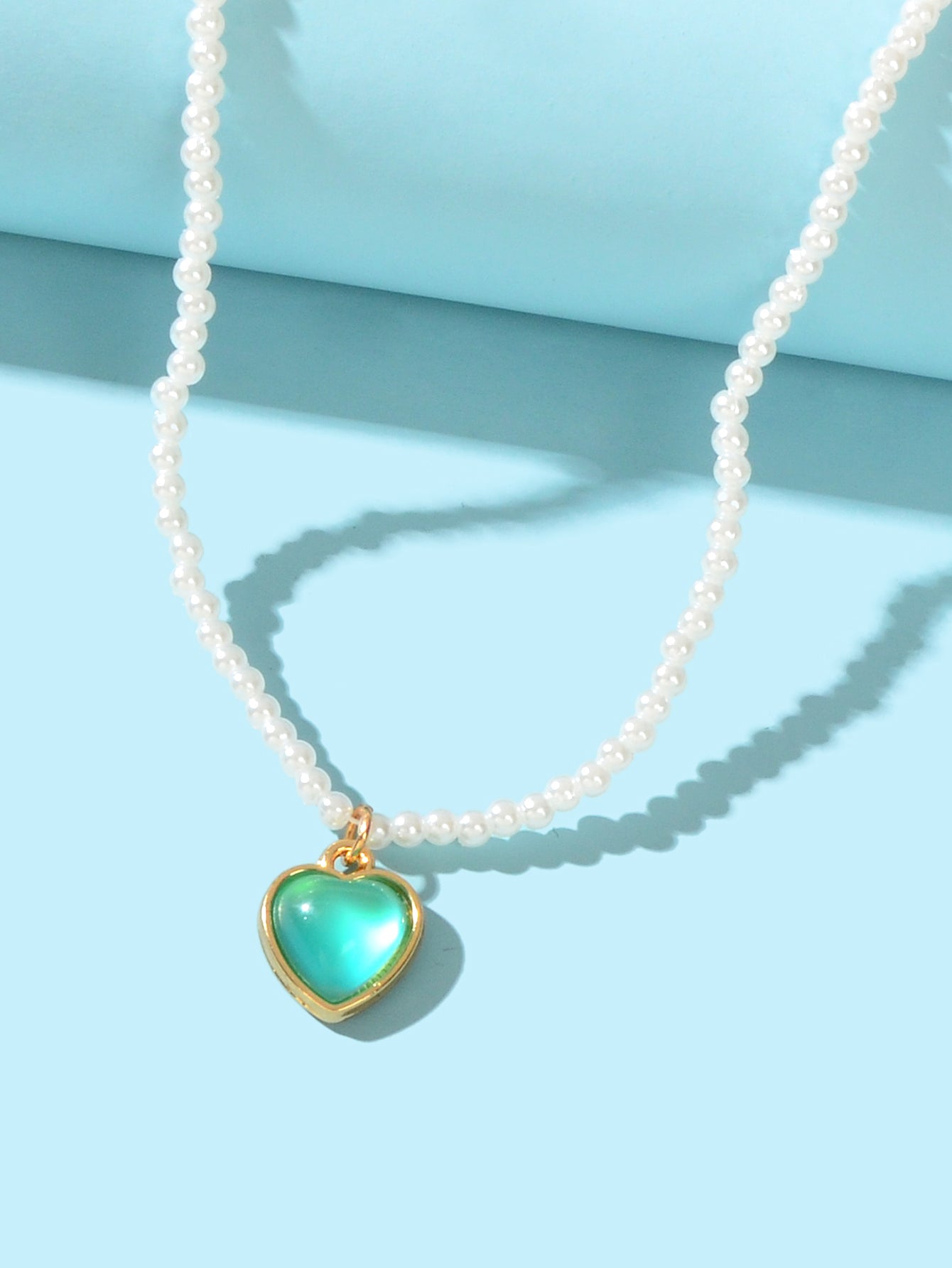 Anniversary Wedding Jewelry Pearl Beaded Chain Green Heart Charm Collar Necklace-2