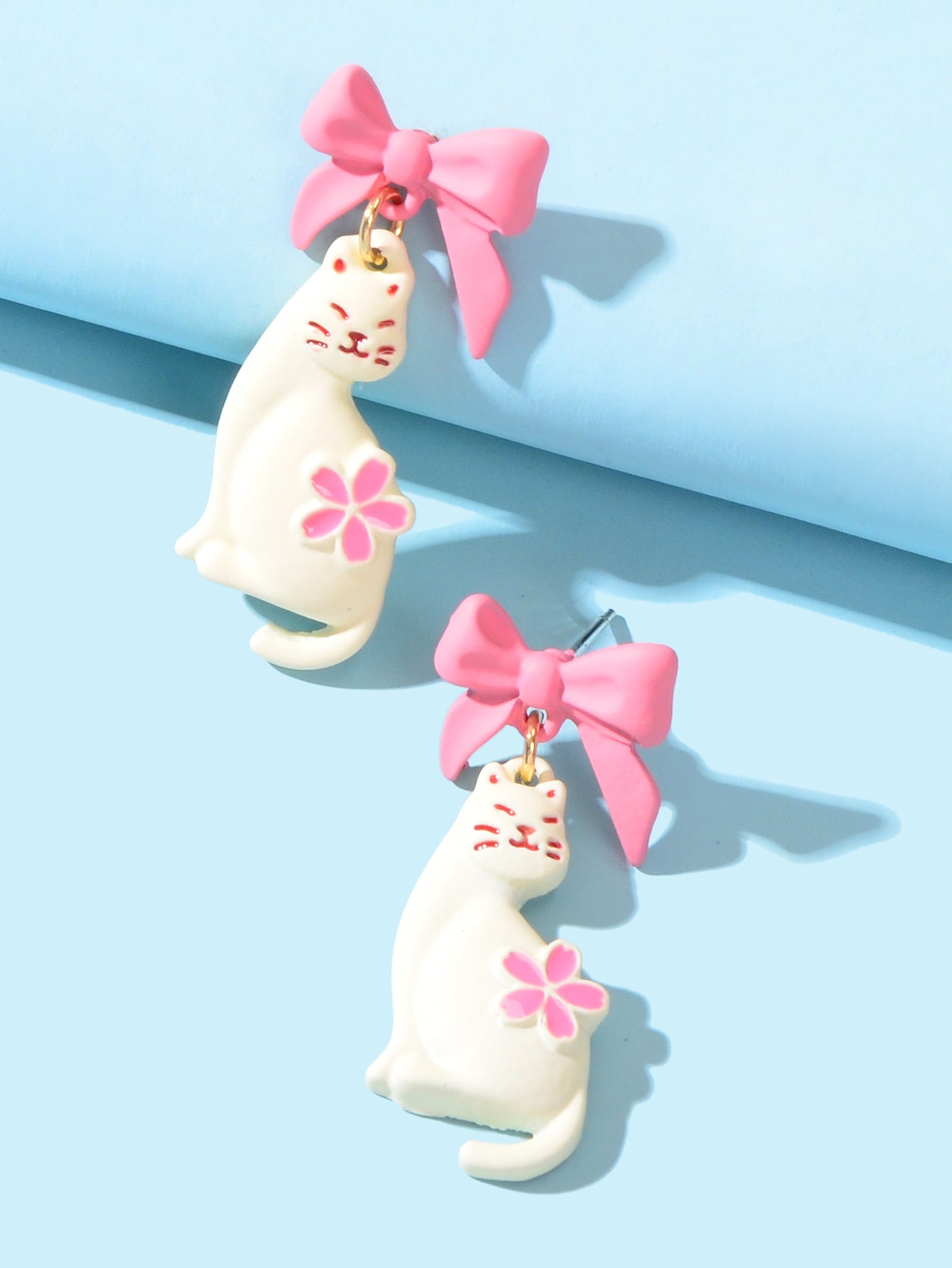 Handmade Cartoon Accessories Flower Bow-knot White Cat Piercing Stud Earrings
