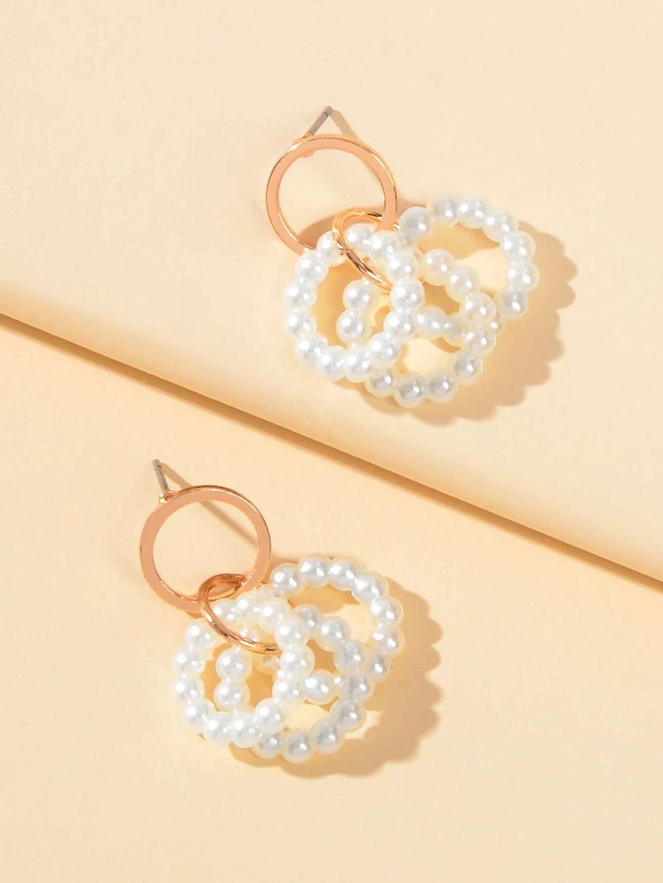 Pearl Decor Circle Dangle Drop Classical Earrings Ladies Girls Teens Hoop Stud-2