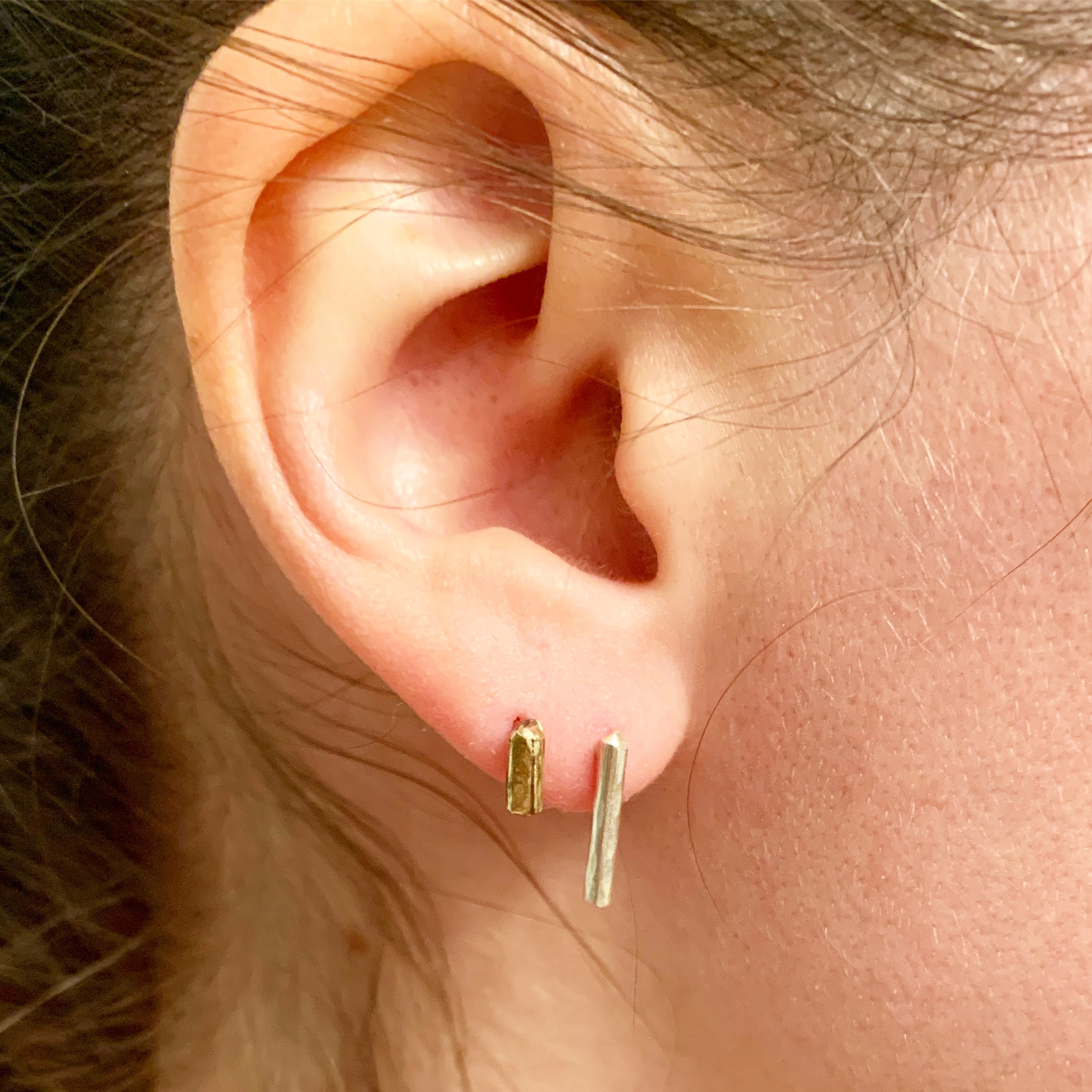 Mini Balance Stud Earrings -1/4"-2