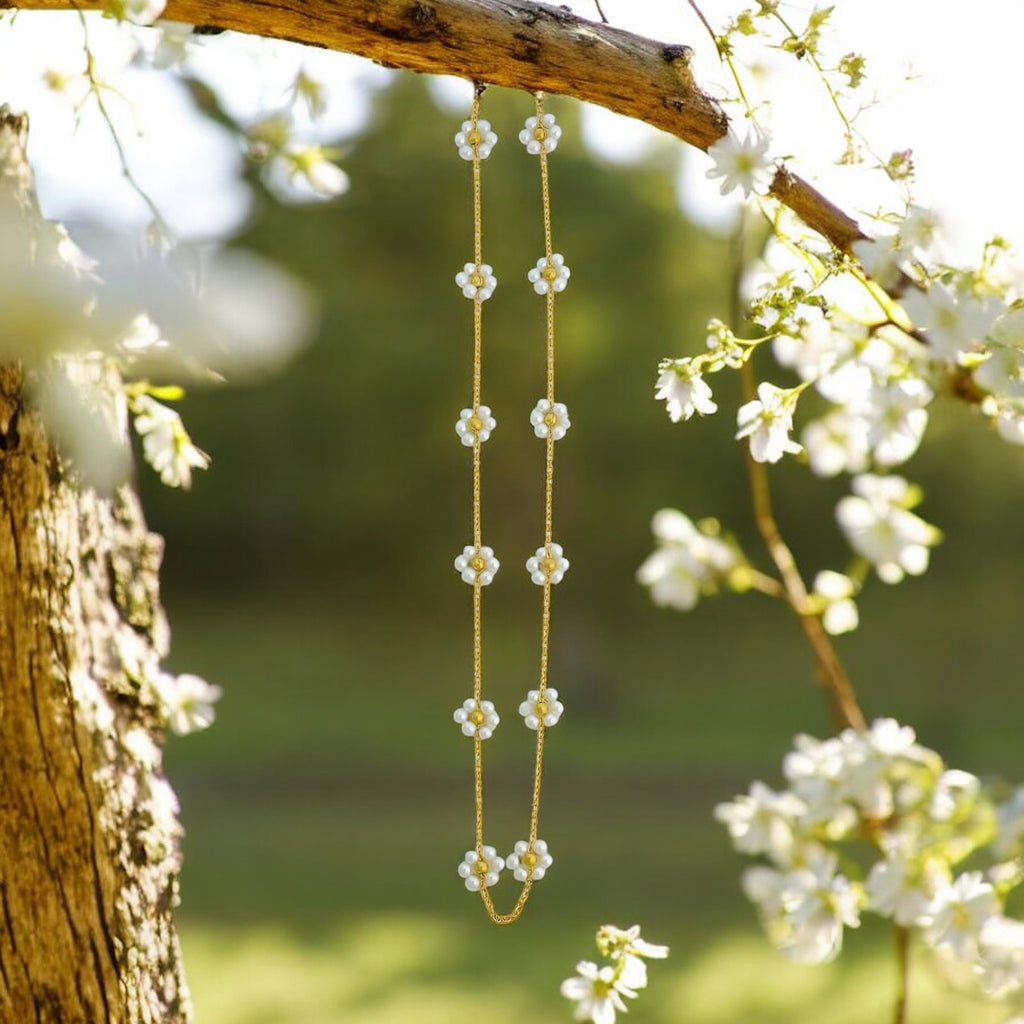 White Daisy - 18K Gold Plated, Waterproof Necklace-1